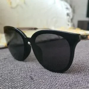 Jimmy Choo | Accessories | Jimmy Choo Black And Gold  display picture 1